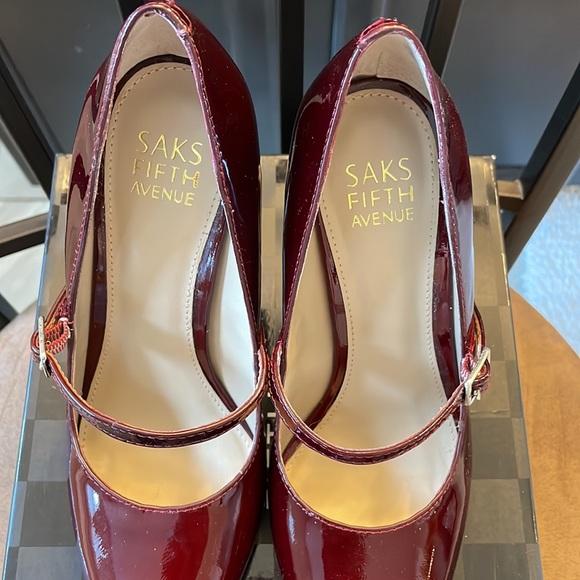 Saks fifth ave brand Mary Jane pump - Picture 2 of 4